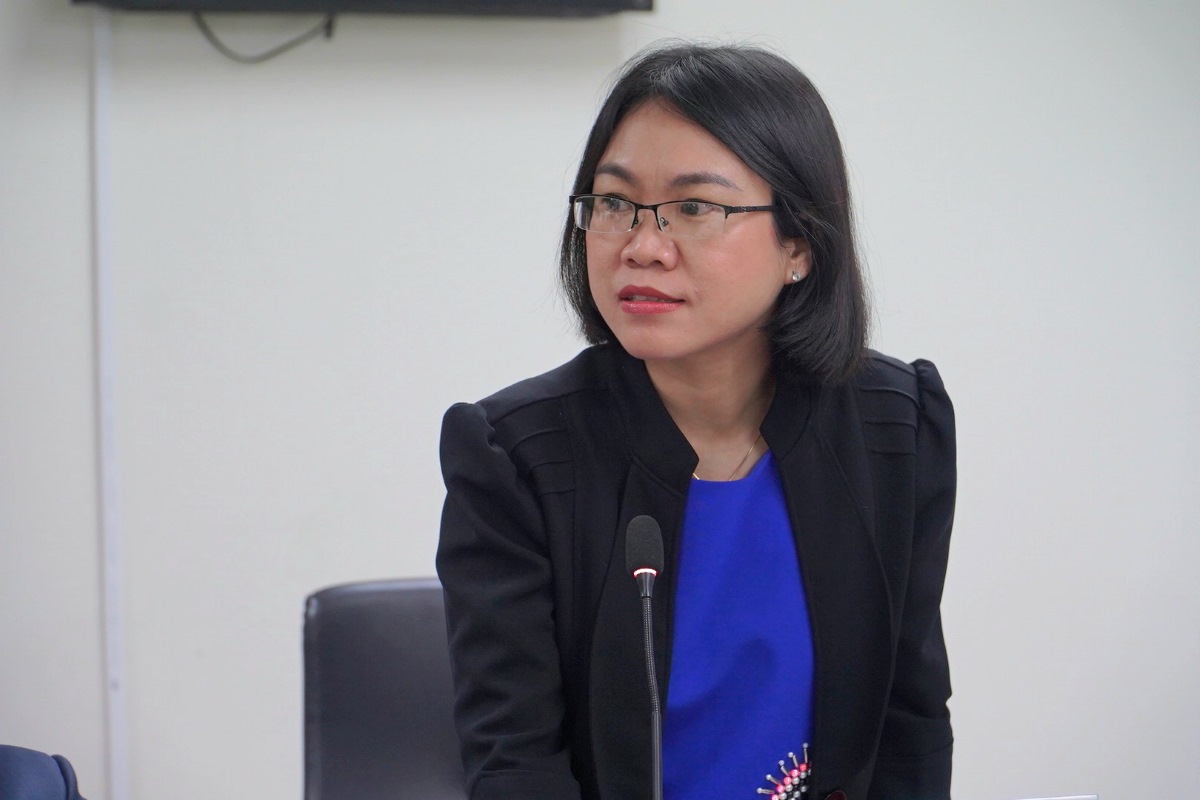Ba Dang Thi Luan - Quyen Giam doc Trung tam Khoi nghiep sang tao TPHCM (SIHUB - don vi truc thuoc So Khoa hoc va Cong nghe TPHCM) chia se tai su kien. Anh: Chan Phuc