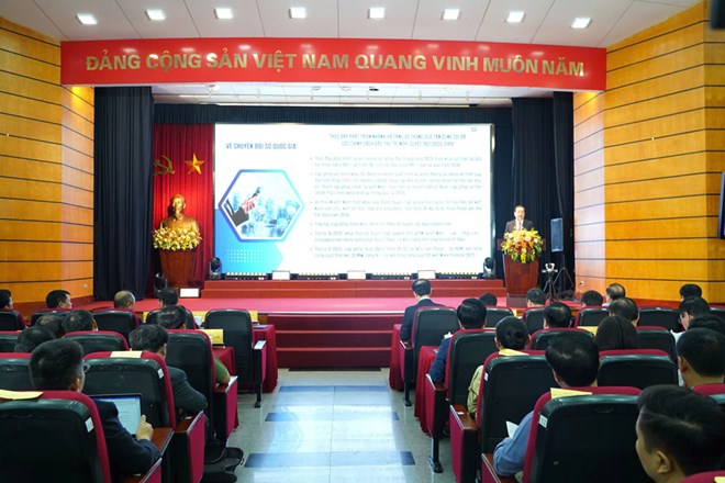 Lấy 80% tiền khoa học công nghệ để xây nhà và mua máy, ít sản phẩm Make in Vietnam là phải Lấy 80% tiền khoa học công nghệ để xây nhà và mua máy, ít sản phẩm Make in Vietnam là phải