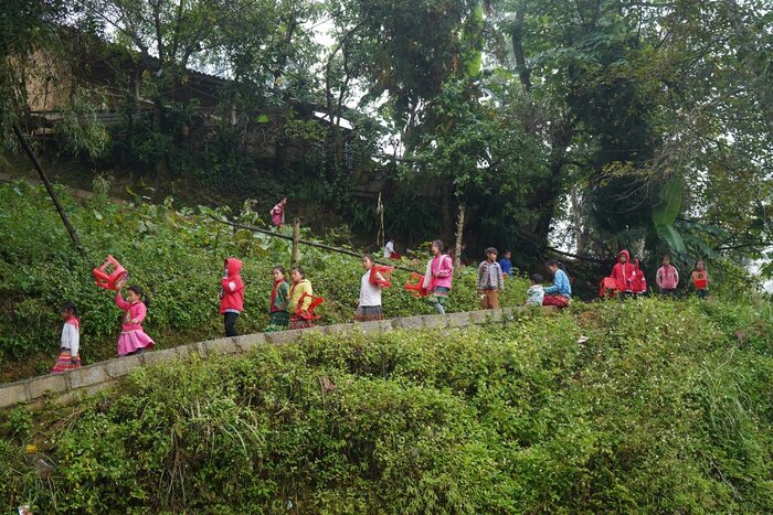 Cac em hoc sinh o Sung Chang (Ha Giang)