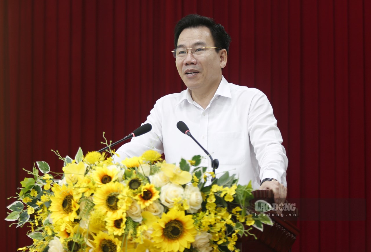 Truong Ban Tuyen giao va Dan van Tinh uy Lao Cai thong tin mot so noi dung lien quan den quy hoach, xay dung dia phuong trong thoi gian toi. Anh: Van Duc.