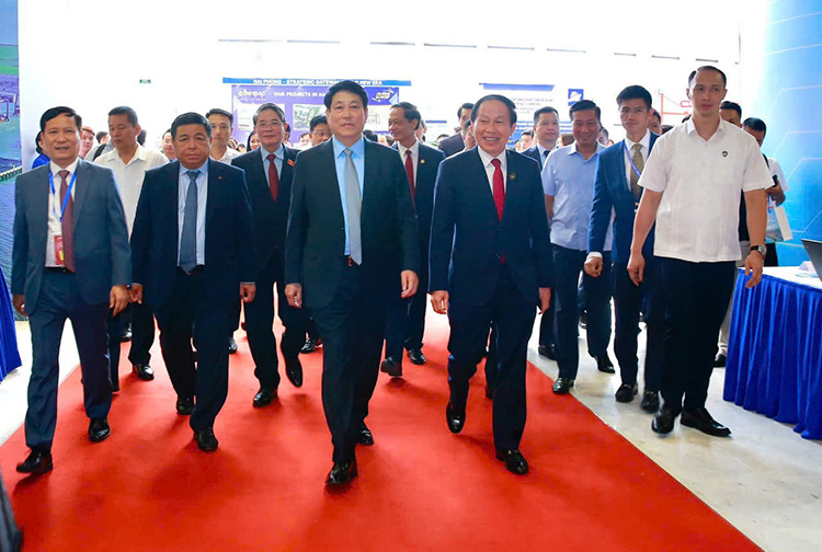 Chu tich nuoc Luong Cuong du Hoi nghi xuc tien dau tu TP Hai Phong - 2025. Anh: Minh Hung