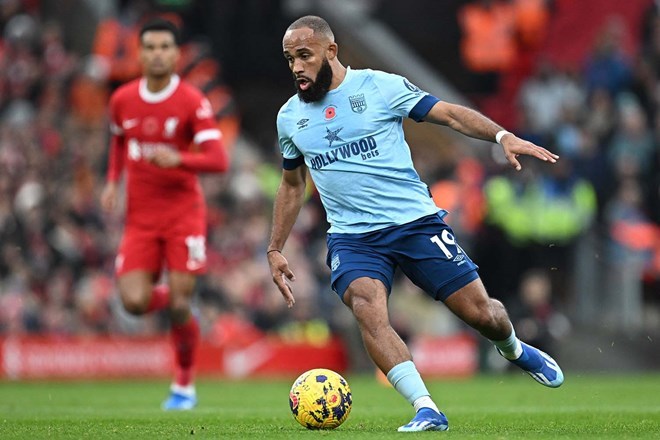 Mbeumo bay to ro mong muon gia nhap Man United. Anh: AFP