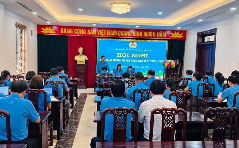 Thai Nguyen Provincial Federation of Labor held the first Executive Committee Conference for the 2023-2028 term. Photo: Thai Nguyen Trade Union