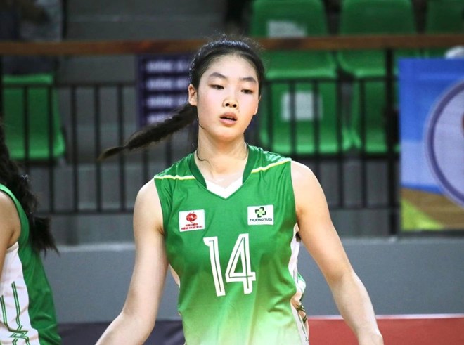 The Information Corps will meet Quang Ninh at the National U23 Volleyball Tournament. Photo: VFV