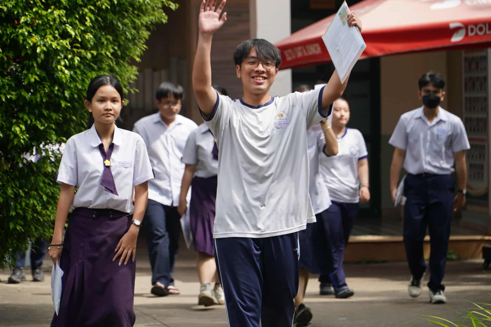 Ca nuoc co 9 thu khoa thi tot nghiep THPT nam 2025. Anh: Chan Phuc