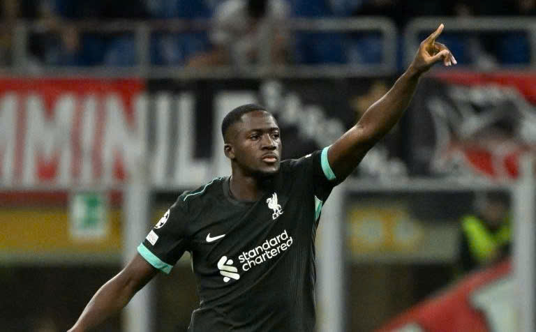 리버풀의 중앙 수비수 이브라히마 코나테는 사우디 프로 리그의 제안을 거절했습니다. 사진: 신화통신