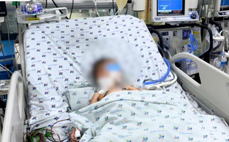 The child with hand, foot and mouth disease was saved. Photo: City Children's Hospital