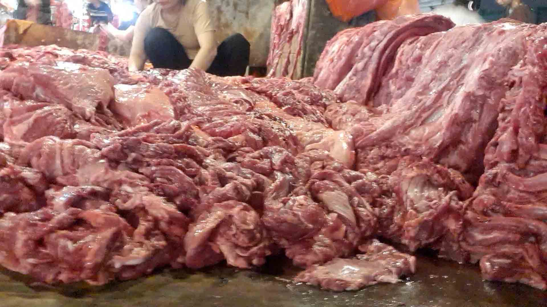 屠殺管理の抜け穴により豚は病気になりやすく、病気の兆候があり、市場に容易に流出します。