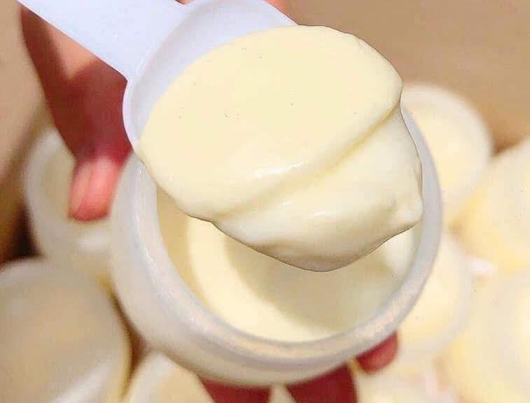 Eating yogurt properly and at the right time, especially in the evening before bed, can help people with kidney disease. Photo: Kieu Vu