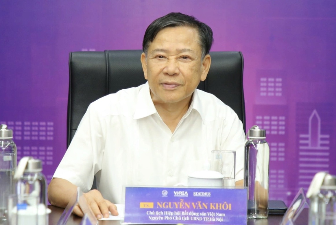 TS. Nguyen Van Khoi, Chu tich Hiep hoi Bat dong san Viet Nam, nguyen Pho Chu tich UBND TP. Ha Noi.  