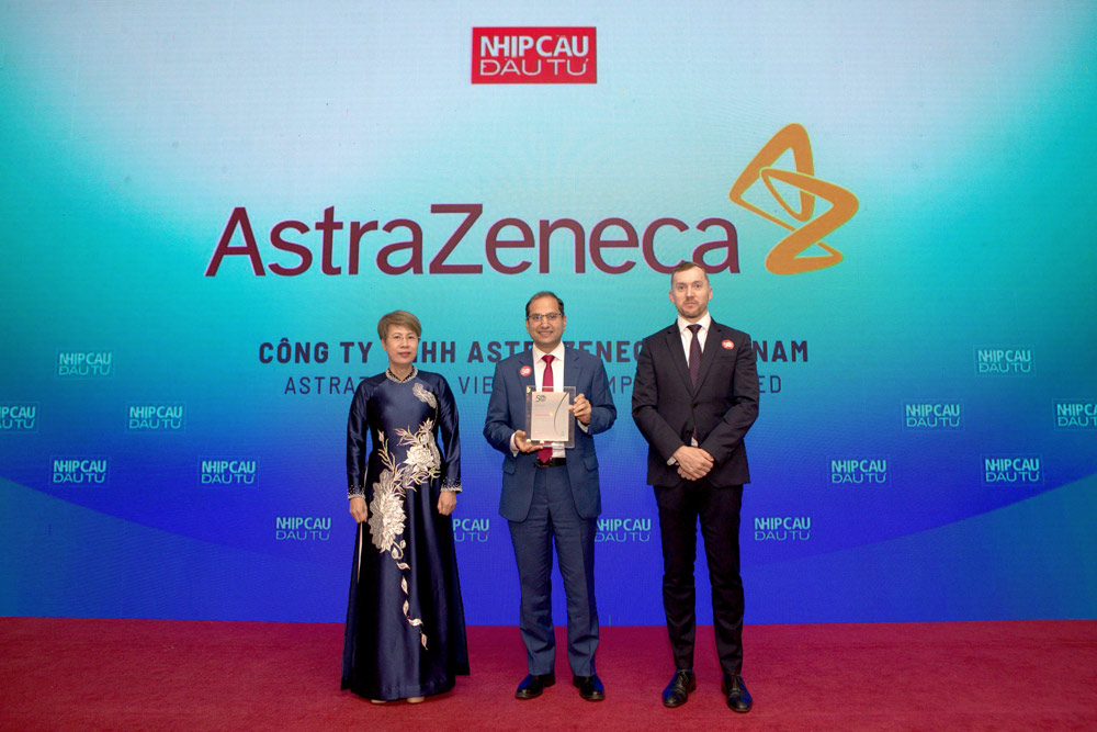 AstraZeneca Vietnam was honored in the Outstanding CSR Activities category. Photo: Provided by the enterprise
