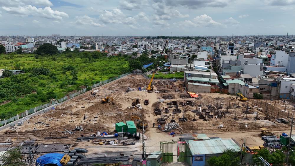 Dự án do Ban Quản lý Dự án đầu tư xây dựng khu vực quận Bình Tân (cũ) làm chủ đầu tư, với nguồn vốn được cấp từ ngân sách thành phố. Ảnh: Anh Tú