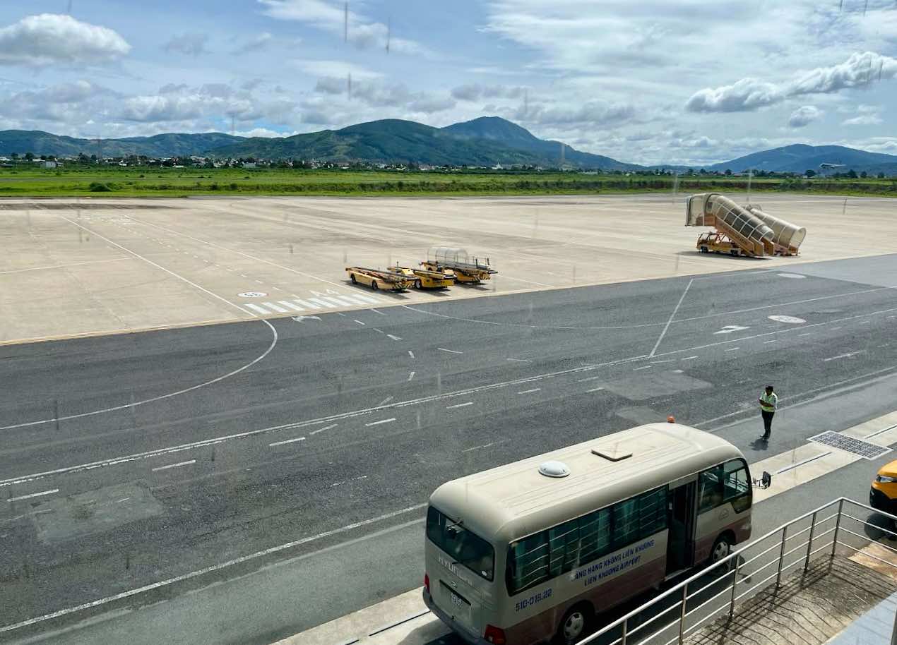 Close -up del aeropuerto de Len Khuong, provincia de Lam Dong. Foto: Pham Duy