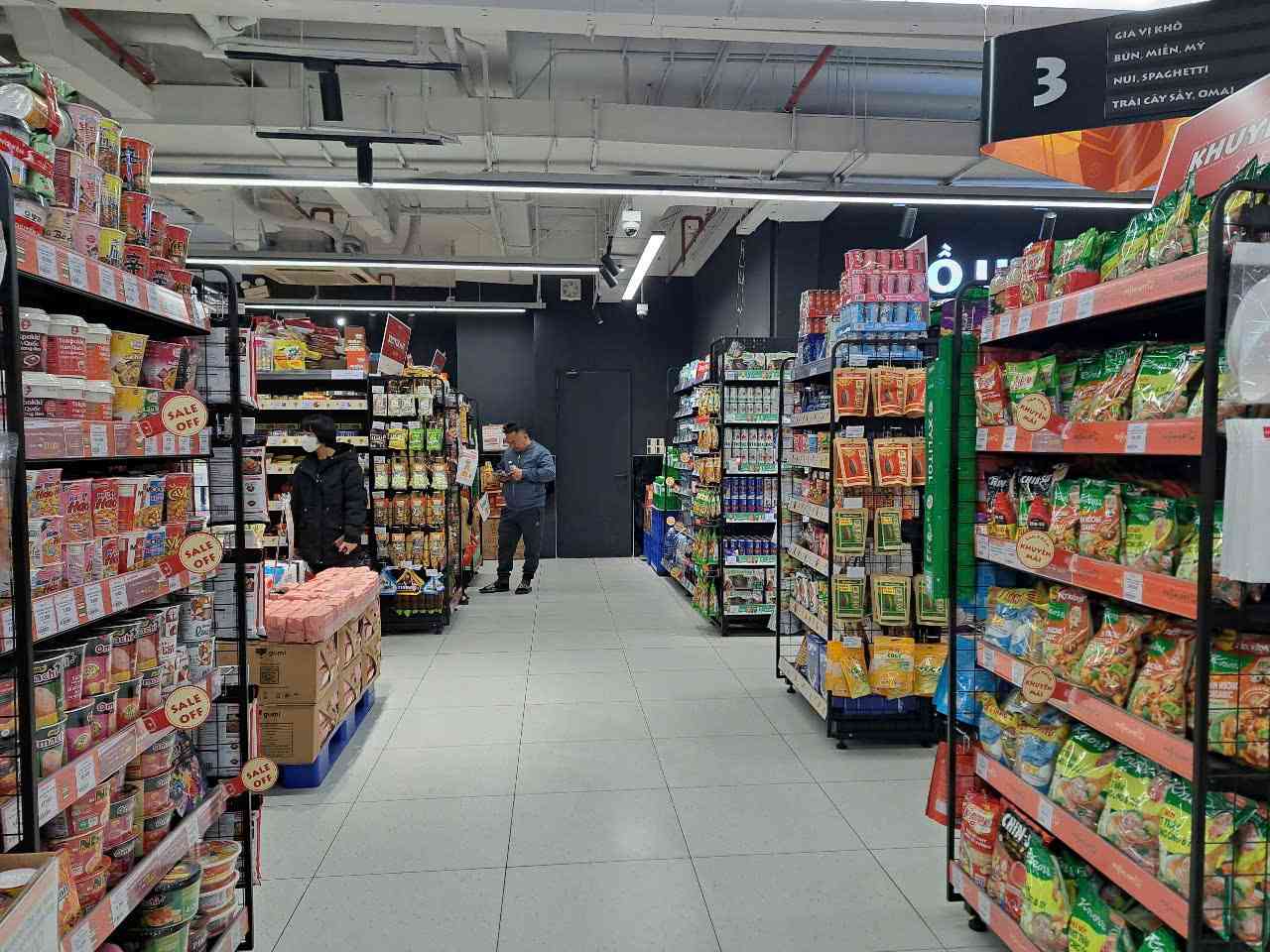 The new law exempts special consumption tax on many goods and vehicles. Photo: Luc Giang