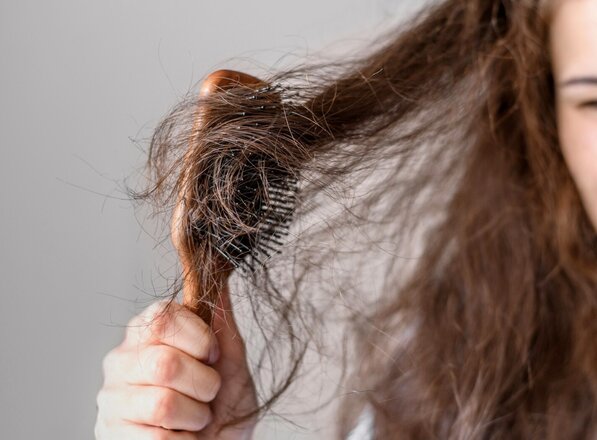 5 Ayurvedic remedies to help reduce hair loss at home. Photo: Thuy Duong