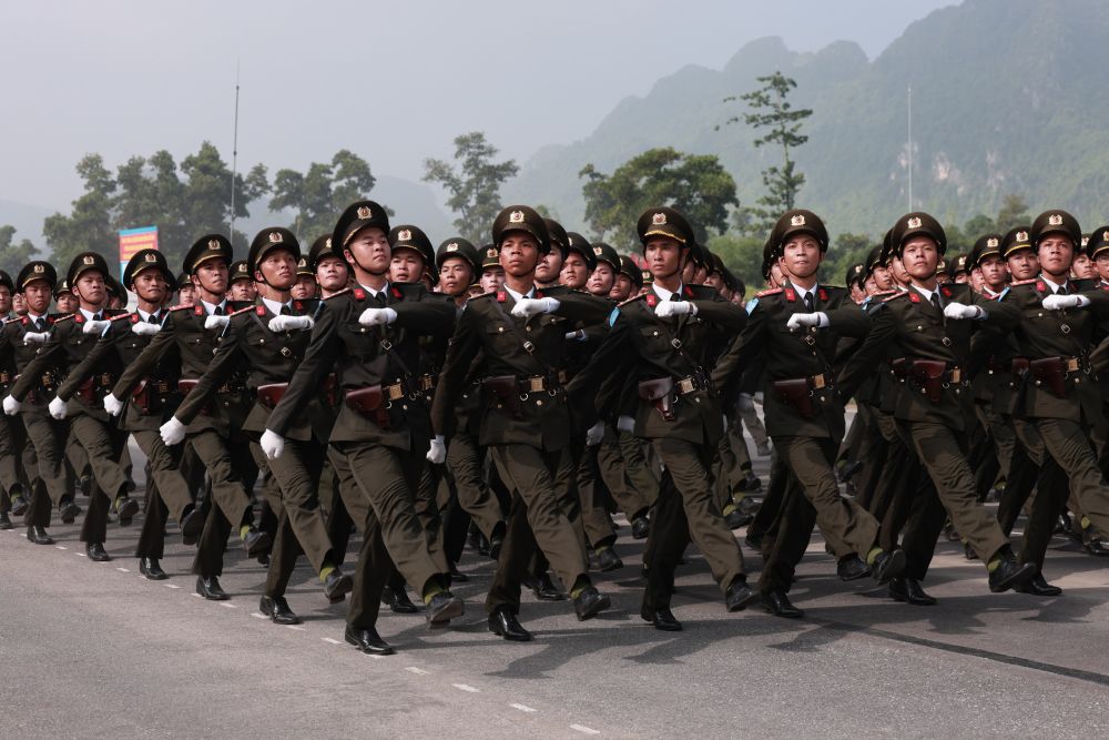 Cac chien si cong an dieu binh. Anh: Hai Nguyen
