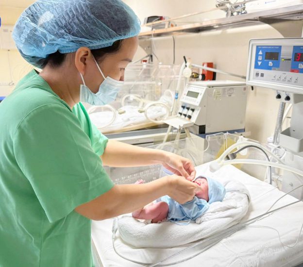 The birth rate in the merged provinces has not reached the replacement level. Photo: Mai Huong