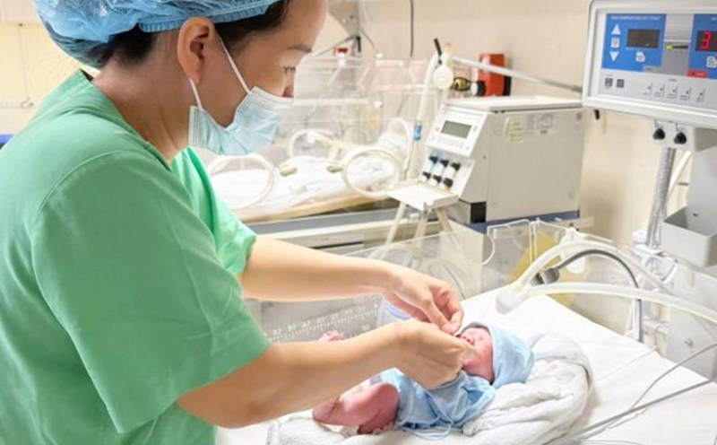 The birth rate in the merged provinces has not reached the replacement level. Photo: Mai Huong