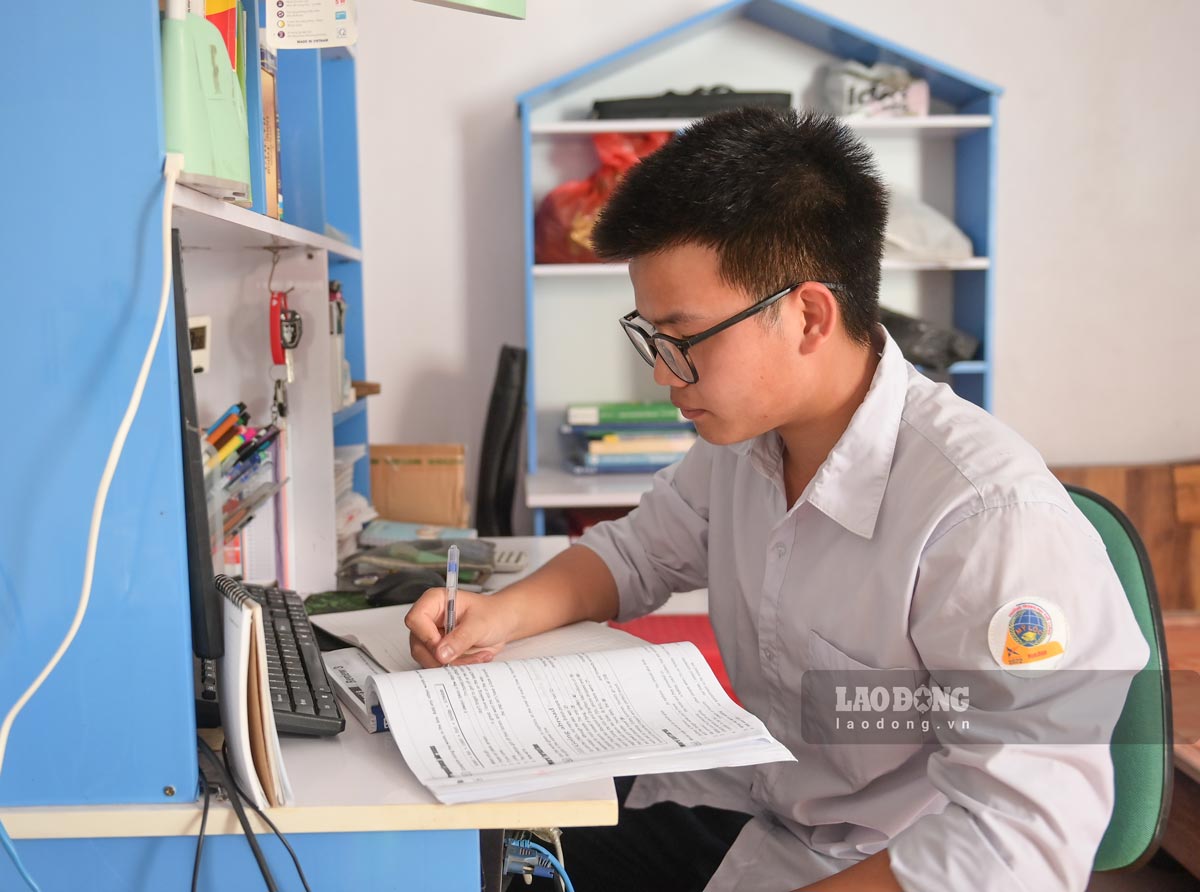 Thu khoa