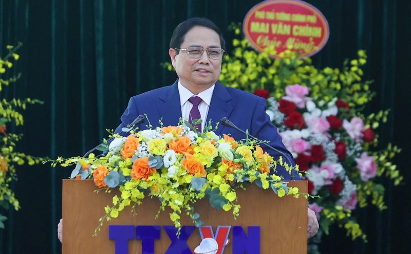 Politburo member and Prime Minister Pham Minh Chinh directed VNA to pioneer and take the lead on the Party's ideological front. Photo: Nhat Bac