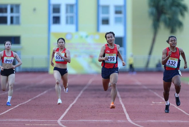 Cac van dong vien tai giai dien kinh Cup Toc do Thong nhat TPHCM 2025. Anh: Thanh Vu