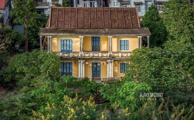 The abandoned villa in the center of Hue City is where Miss Doan Huy Hoang used to live.