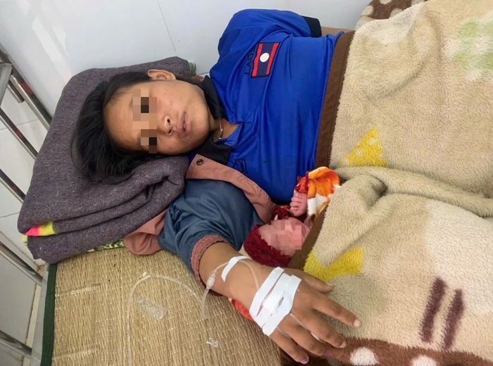 Las mujeres laosianas tuvieron la suerte de ser apoyadas con exito por medicos y medicos. Foto: L.T