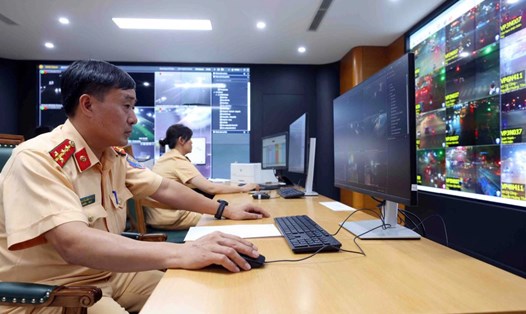 Cục Cảnh sát giao thông đã triển khai thí điểm gửi cảnh báo vi phạm giao thông qua ứng dụng VNeTraffic. Ảnh: Cục CSGT