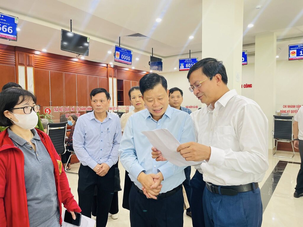 Mr. Le Trung Kien works in Tu Minh ward, Hai Phong city. Photo: Tu Minh Ward