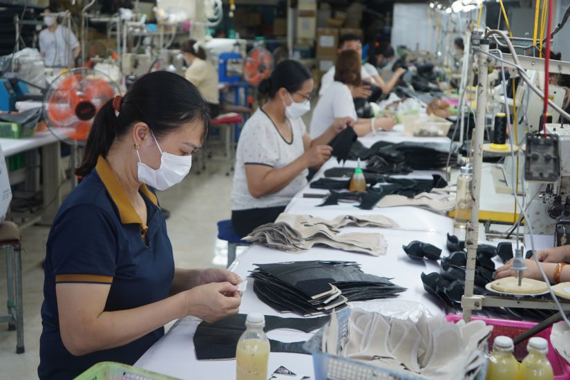 Nhat Hung Co. Ltd.の製造作業員。写真:Mai Dung