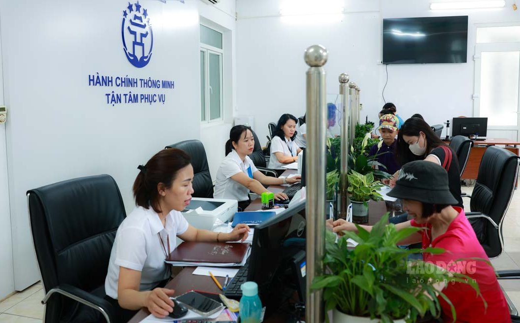 Conclusion No. 178 clearly states the requirement to complete the positions of Party committees and authorities, especially the positions of Secretary and Chairman of the People's Committee at the commune level, to be completed before July 25. Photo: Hai Nguyen