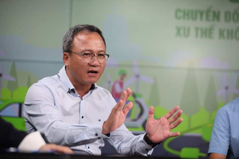 交通専門家のクアット・ベト・フン博士、メトロハノイ取締役会長。写真:Phan Anh