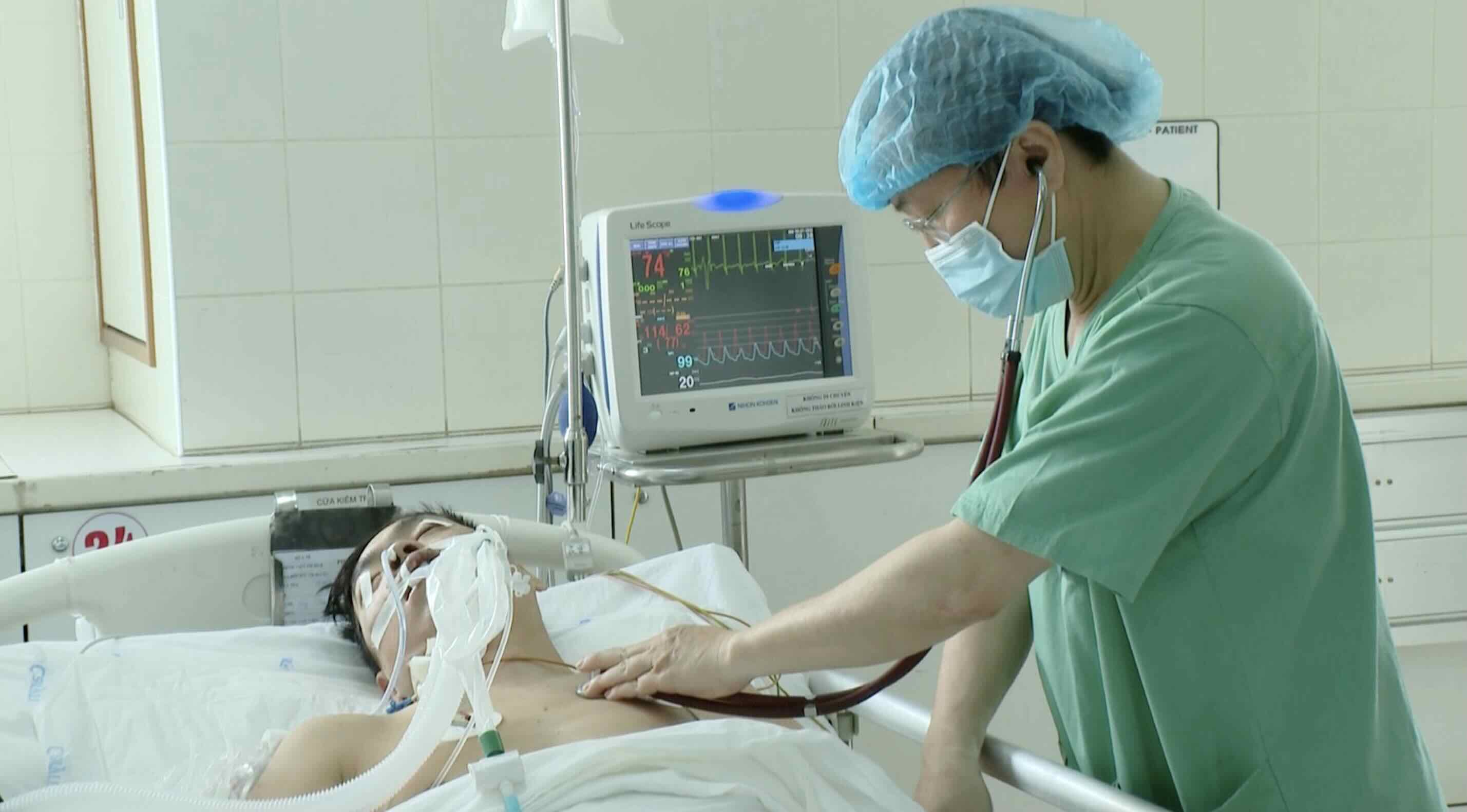 医師は、色相の豚連鎖球菌を防ぐための措置を推奨しています。写真：Nguyen Luan