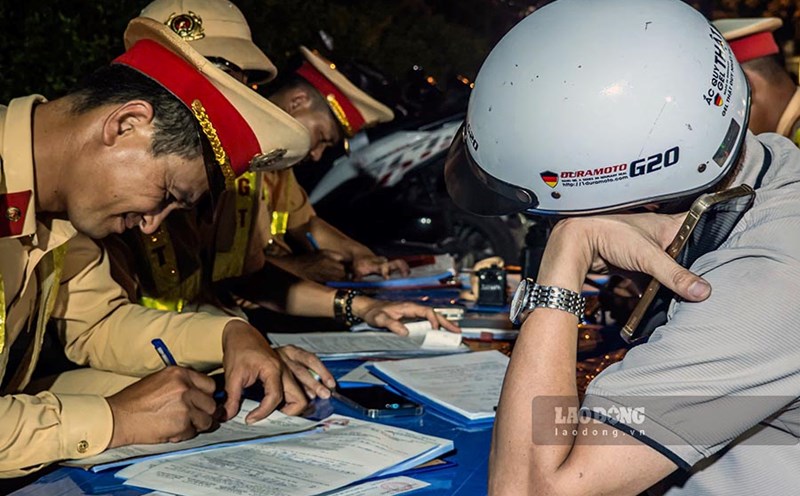 Saying "only drink 1 or 2 cups of wine" but the results of measuring alcohol concentration exceed the threshold