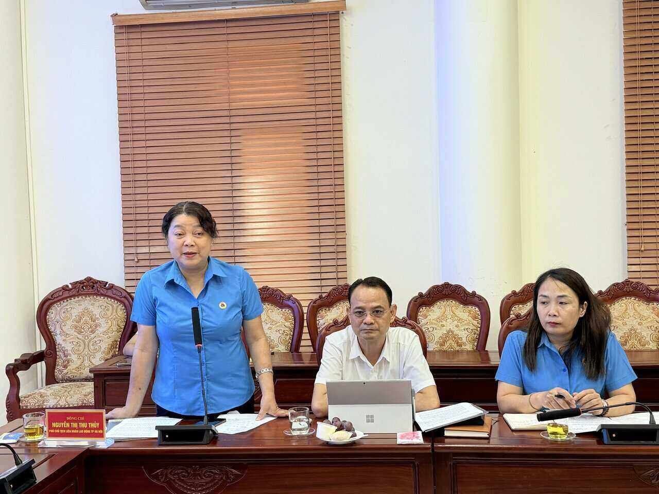 Ba Nguyen Thi Thu Thuy - Pho Chu tich LDLD Thanh pho Ha Noi phat bieu tai buoi khao sat. Anh: Ngoc Anh