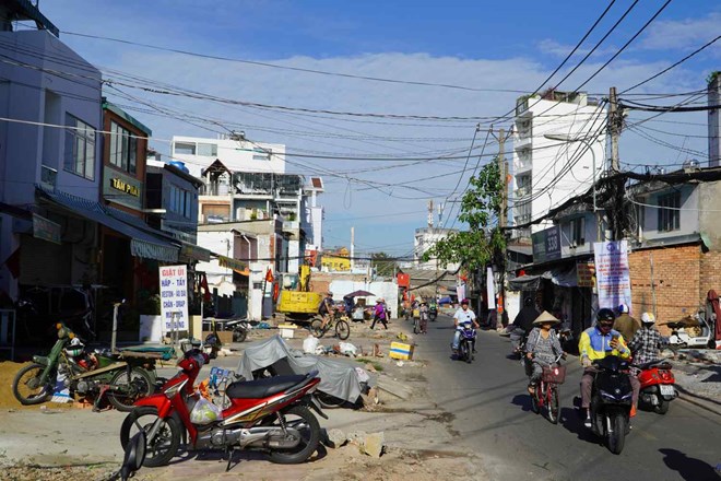Duong Chu Van An duoc mo rong len 4 lan xe. Anh: Minh Quan