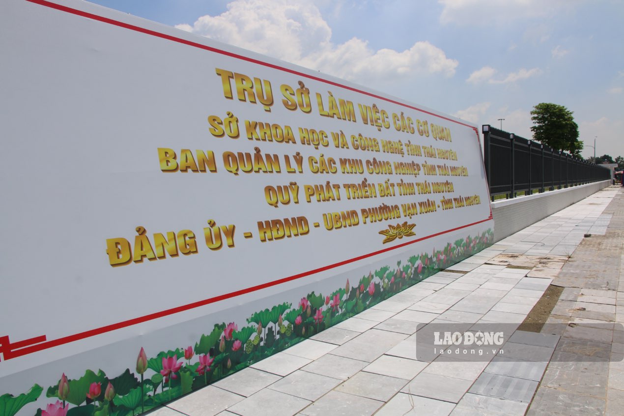 Tru so lien co quan tai TP Pho Yen (cu) hoan thien sau gan 2 nam trien khai. Anh: Dang Vu.