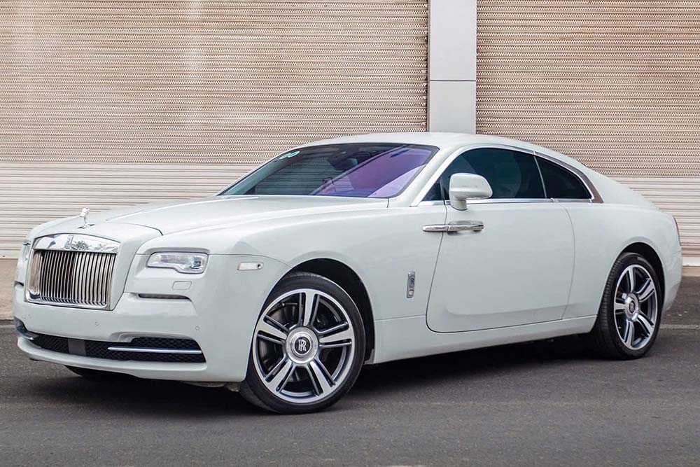 Rolls-Royce Wraith Series II esta a la venta en Hanoi por mas de 9 mil millones. Foto: Hue Minh