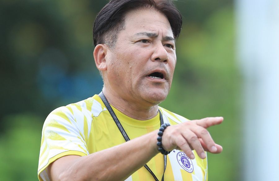 하노이 FC의 마코토 테구라모리 감독. 사진: 하노이 FC