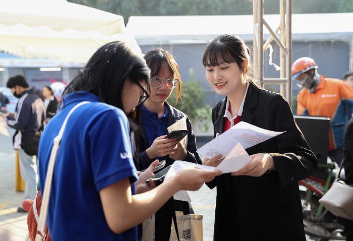 Hanoi National University has announced the admission floor score for 2025. Photo: VNU