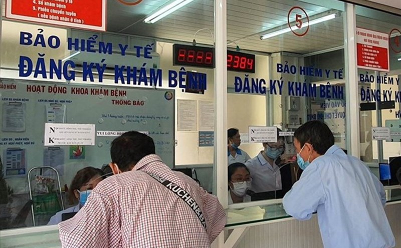 Proposal to expand the list of medical examination and treatment services to receive 100% health insurance. Photo: Nam Duong