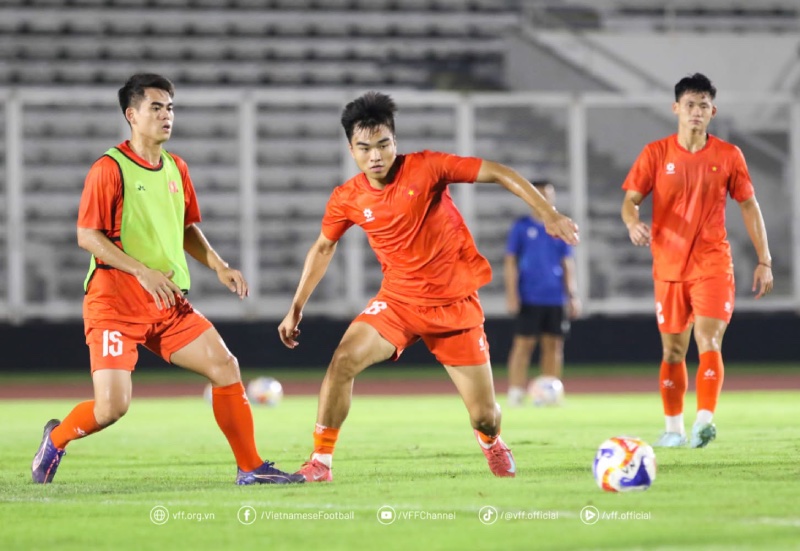 U23 Viet Nam san sang cho tran ra quan. Anh: VFF
