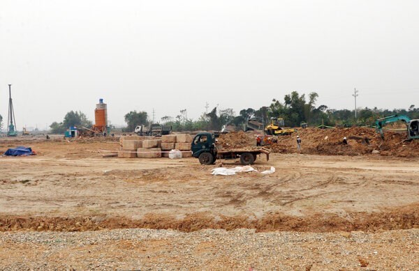San bay Gia Binh, Bac Ninh cach vi tri de xuat quy hoach Hoc vien Hang khong gan 10 km. Anh: Van Truong 