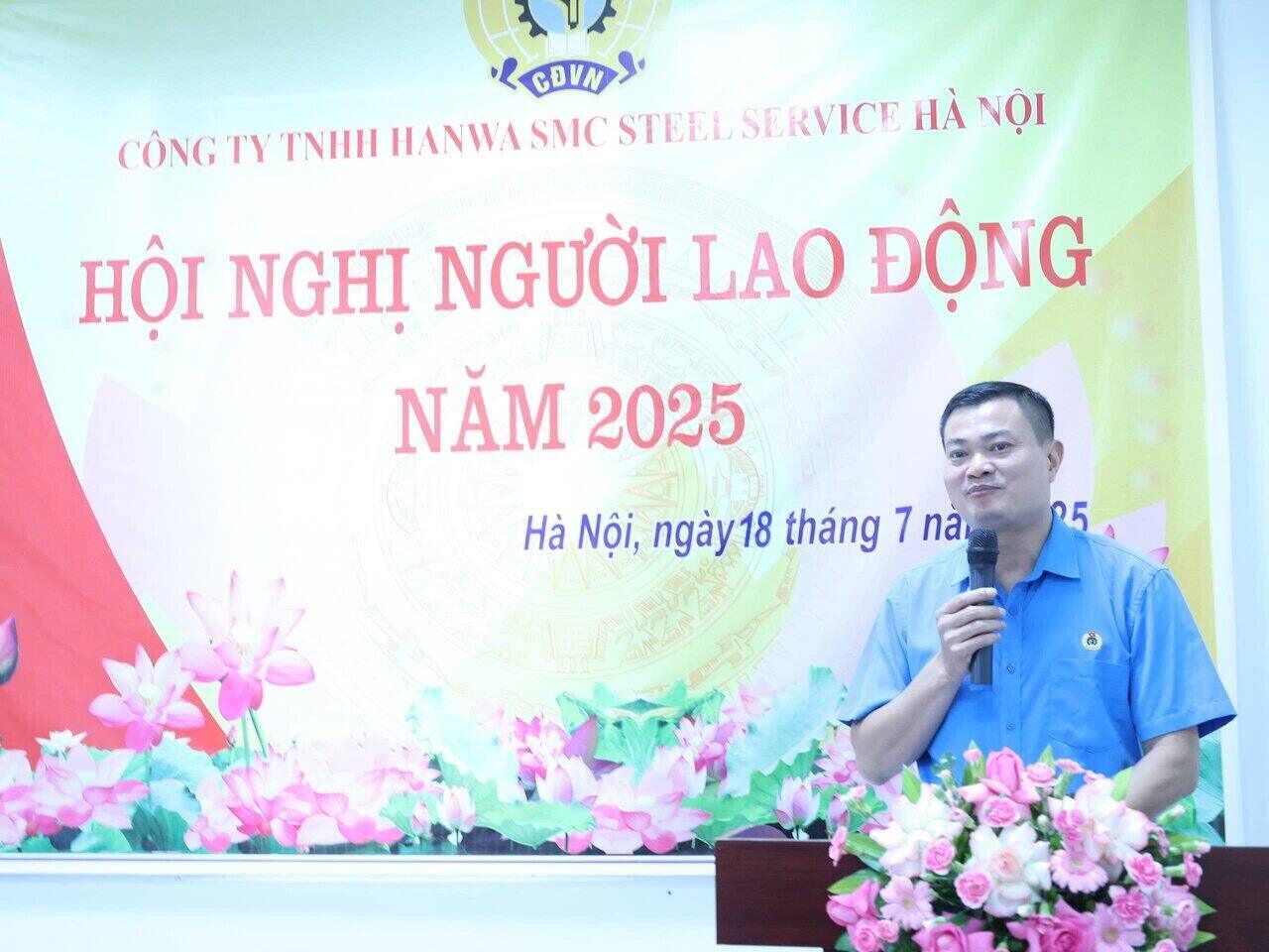 Ong Nguyen Dinh Thang phat bieu tai Hoi nghi. Anh: Ngoc Anh