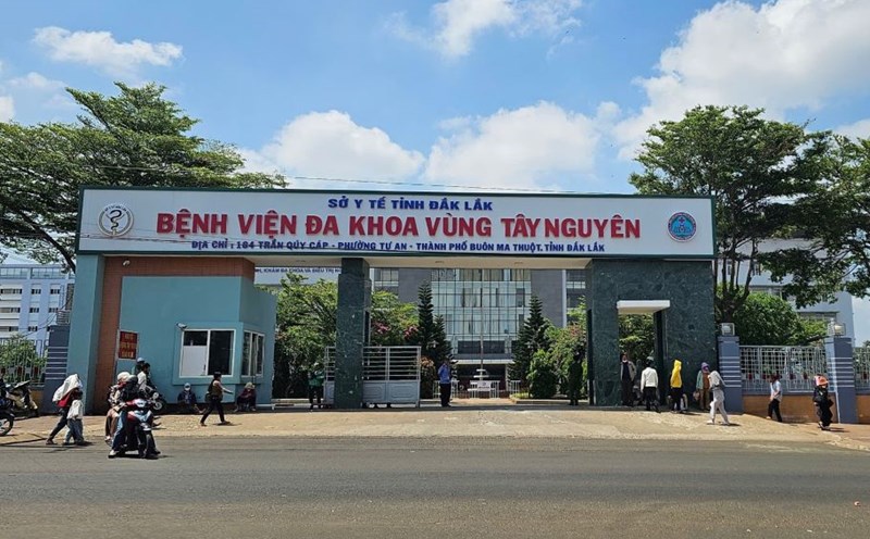 Where the patient went for examination and was diagnosed with dengue fever. Photo: Thanh Quynh