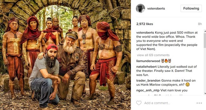 Dao dien Jordan Vogt-Roberts gui loi cam on khan gia Viet Nam. Anh: Chup man hinh