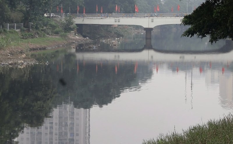 The Nhue River has long been a nightmare for Hanoians on both sides of the river. Photo: Nguyen Linh