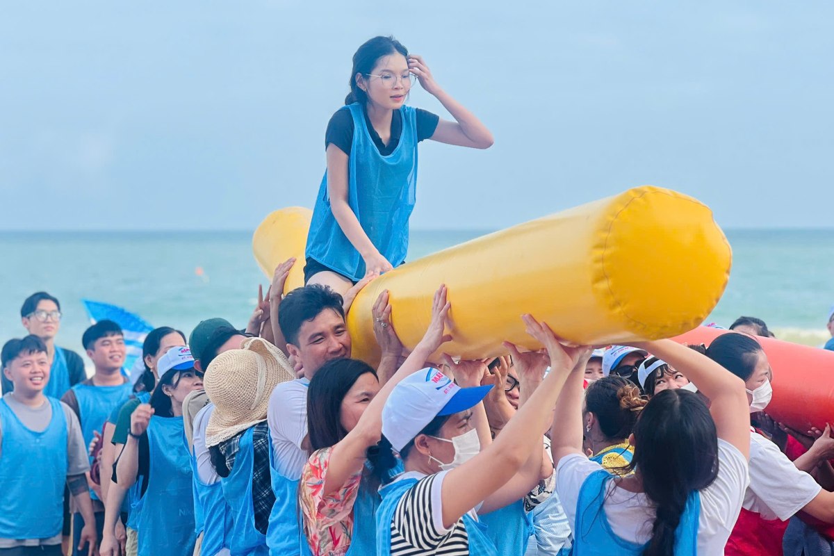판티엣 여행 중인 바리아-붕따우 지점의 니토리 베트남 밀라드 수출 가공 기업 노동자 조합원. 사진: 노동조합 제공