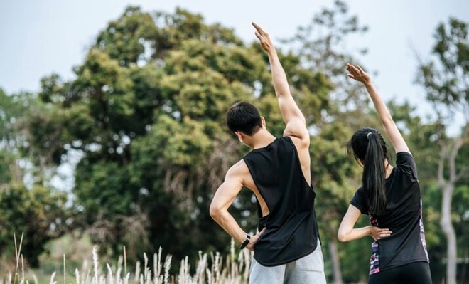 How does exercise help lower blood pressure? Photo: Thuy Duong