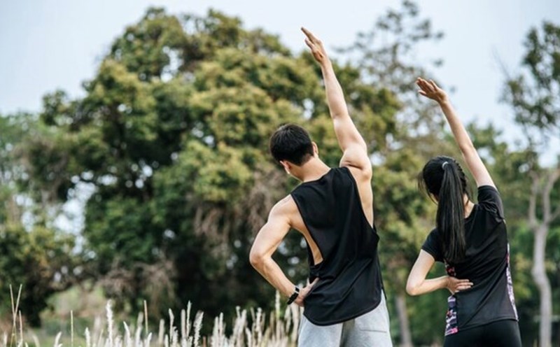 How does exercise help lower blood pressure? Photo: Thuy Duong